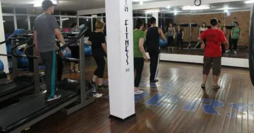 ROBIN FITNES GYM ROBIN FITNES GYM